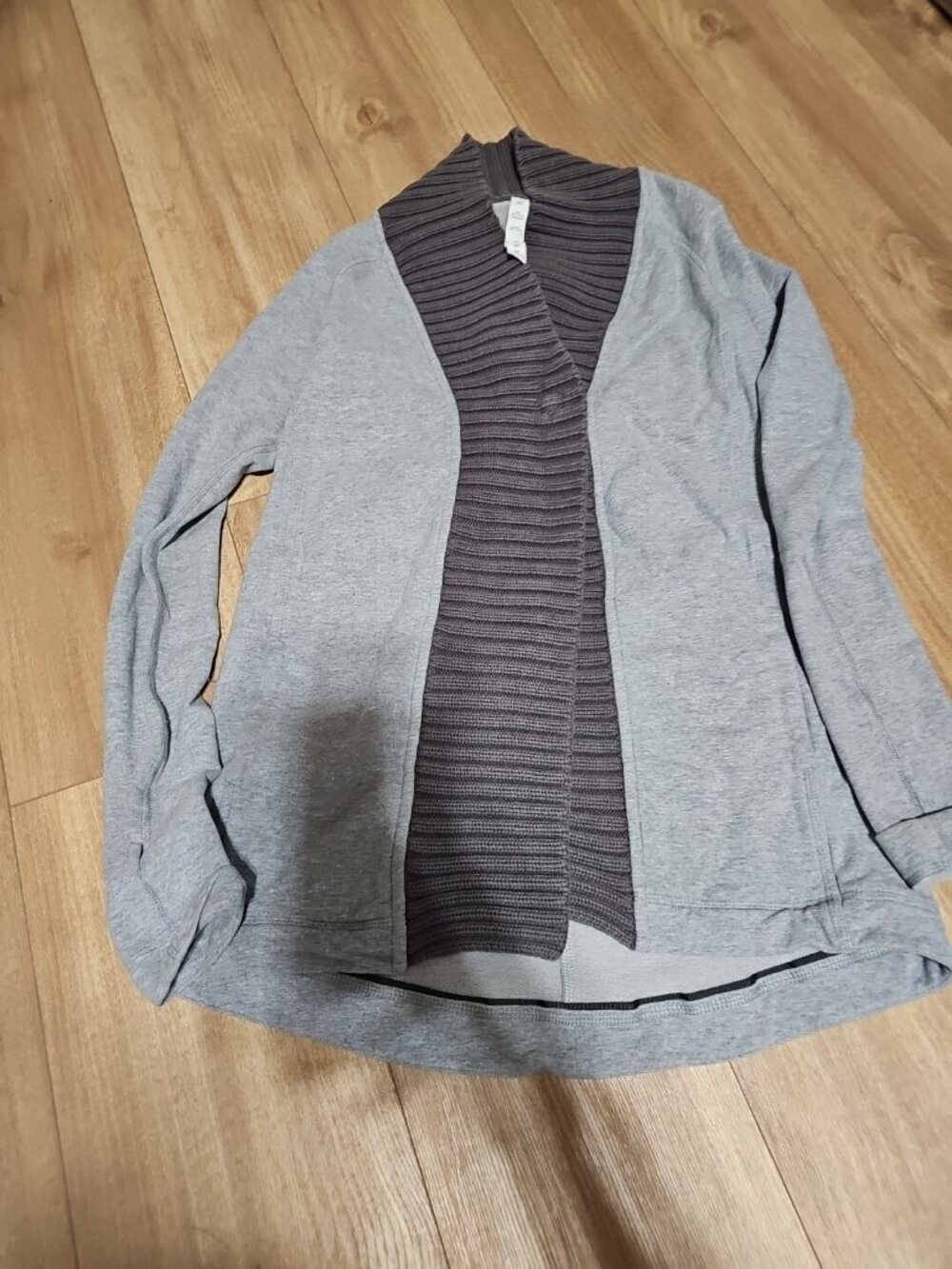 Lululemon Cardigan Sweater Wrap Bliss Break Wrap Knit Gray Size 4